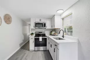 10308 E Mallard Ln, Floral City, FL 34436 - Photo 9