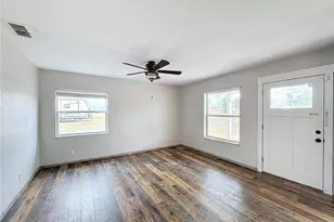 9421 Sunshine Grove Rd, Brooksville, FL 34613 - Photo 5