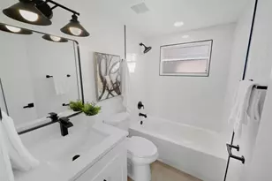 2721 Flint Isle Pl, Holiday, FL 34691 - Photo 23