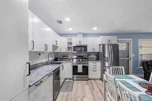 12009 Boynton Ln, New Port Richey, FL 34654 - Photo 5