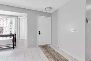 7099 Pond View Ct, Spring Hill, FL 34606 - Photo 7