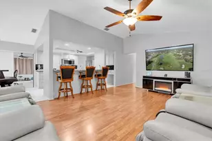 7099 Pond View Ct, Spring Hill, FL 34606 - Photo 19