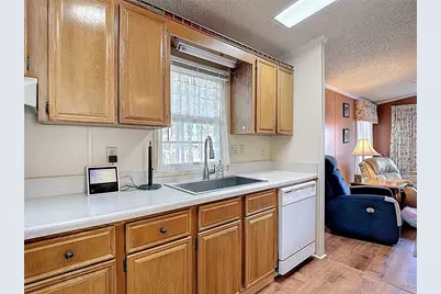 9253 Scepter Avenue, Brooksville, FL 34613 - Photo 17