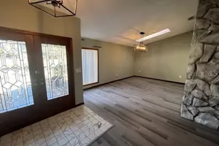 5375 Patricia Pl, Weeki Wachee, FL 34607 - Photo 11