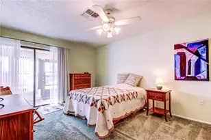 9404 Rockbridge Cir, New Port Richey, FL 34655 - Photo 11