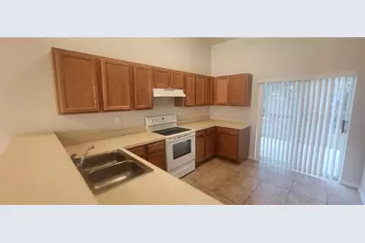 7411 Canterbury Street, Spring Hill, FL 34606 - Photo 5
