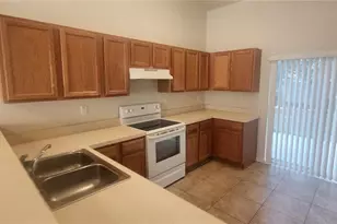 7411 Canterbury St, Spring Hill, FL 34606 - Photo 5