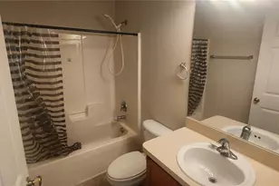 7411 Canterbury St, Spring Hill, FL 34606 - Photo 9