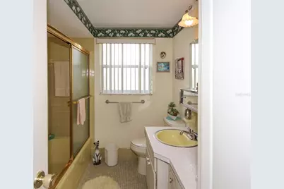 10638 Oak Hill Drive, Port Richey, FL 34668 - Photo 17