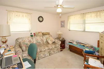 10638 Oak Hill Drive, Port Richey, FL 34668 - Photo 19