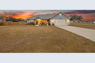 222 SW 22nd Avenue, Trenton, FL 32693 - Photo 1