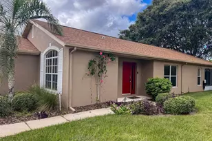 189 Center Oak Cir, Spring Hill, FL 34609 - Photo 7