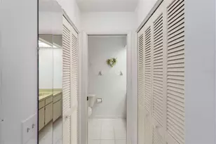 6606 Brambleleaf Dr, Spring Hill, FL 34606 - Photo 25