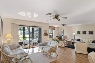 6606 Brambleleaf Dr, Spring Hill, FL 34606 - Photo 5