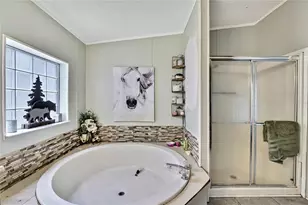 28470 Soaring Hawk Ln, Brooksville, FL 34602 - Photo 23