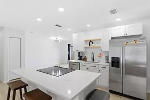 8025 San Fernando Dr, Port Richey, FL 34668 - Photo 9