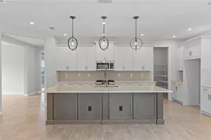 940 Club Cresswind Dr, Lady Lake, FL 32159 - Photo 15