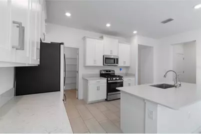 19432 Forest Garden Court, Brooksville, FL 34601 - Photo 17