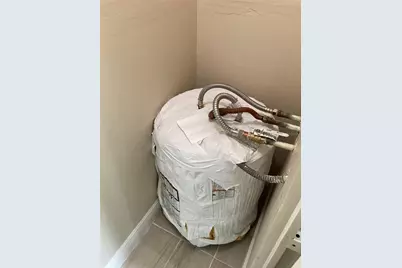 3840 N Lake Drive #126, Tampa, FL 33614 - Photo 11