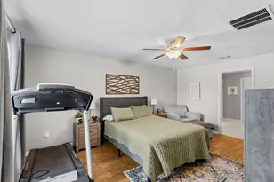 370 Argyll Dr, Spring Hill, FL 34609 - Photo 17