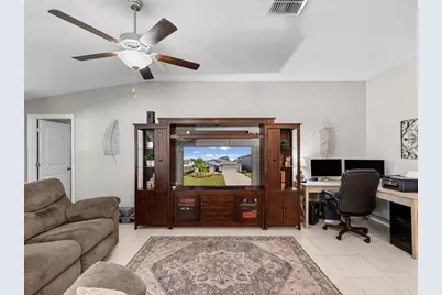 370 Argyll Drive, Spring Hill, FL 34609 - Photo 15