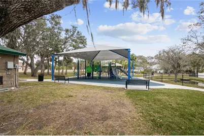 5642 Riverview Drive, New Port Richey, FL 34652 - Photo 35