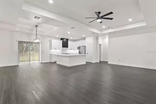 11374 Paramount Ave, Weeki Wachee, FL 34614 - Photo 7