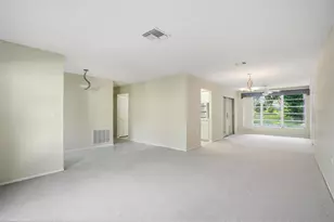 10535 Hardwood Ct, Port Richey, FL 34668 - Photo 3