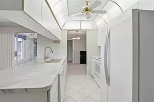 10535 Hardwood Ct, Port Richey, FL 34668 - Photo 13