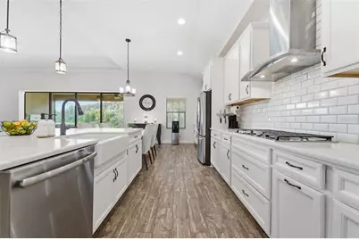 12718 Burns Drive, Odessa, FL 33556 - Photo 9