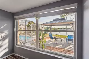 5820 Melaleuca Dr, Holiday, FL 34690 - Photo 17