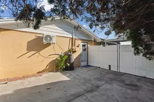 5820 Melaleuca Dr, Holiday, FL 34690 - Photo 53