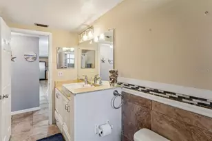 5820 Melaleuca Dr, Holiday, FL 34690 - Photo 25