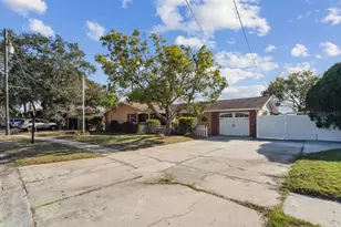 5820 Melaleuca Dr, Holiday, FL 34690 - Photo 55