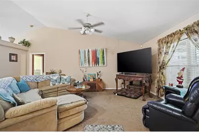 204 Planter Road, Spring Hill, FL 34606 - Photo 7