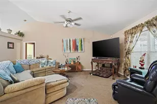 204 Planter Rd, Spring Hill, FL 34606 - Photo 7