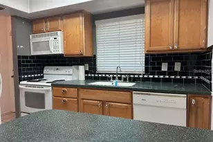 13006 Leverington St, Tampa, FL 33624 - Photo 5