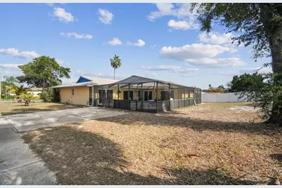 7112 Vista Way, Port Richey, FL 34668 - Photo 49