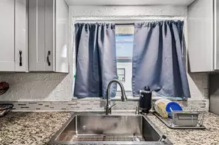 7112 Vista Way, Port Richey, FL 34668 - Photo 23