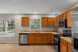 13388 Glory Ln, Brooksville, FL 34614 - Photo 11