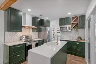 4400 44th Ave N, Saint Petersburg, FL 33714 - Photo 7