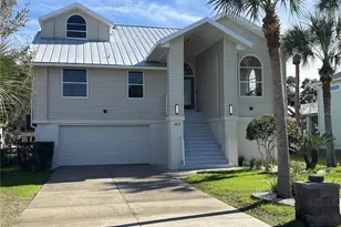 1821 NW 20th Ave, Crystal River, FL 34428 - Photo 1