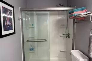 2210 Vista Del Sol Cir, Lutz, FL 33558 - Photo 9