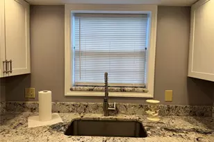 2210 Vista Del Sol Cir, Lutz, FL 33558 - Photo 11