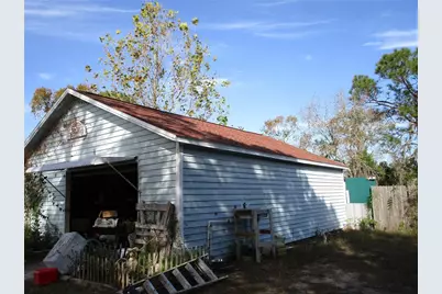 17609 Bathurst Avenue, Spring Hill, FL 34610 - Photo 43