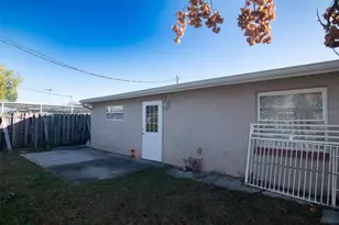 1153 Tamarac Dr, Holiday, FL 34690 - Photo 39