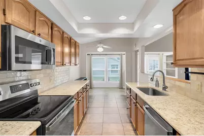 4745 Vicksburg Court, New Port Richey, FL 34655 - Photo 11