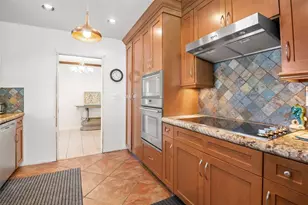 5451 Windward Way, New Port Richey, FL 34652 - Photo 9