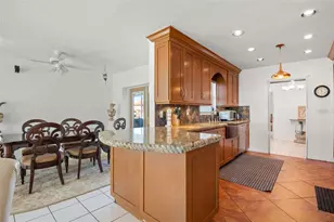 5451 Windward Way, New Port Richey, FL 34652 - Photo 9