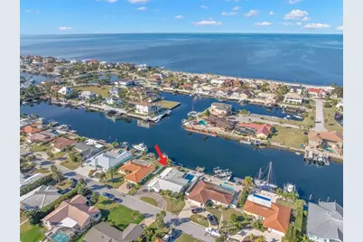 5451 Windward Way, New Port Richey, FL 34652 - Photo 17